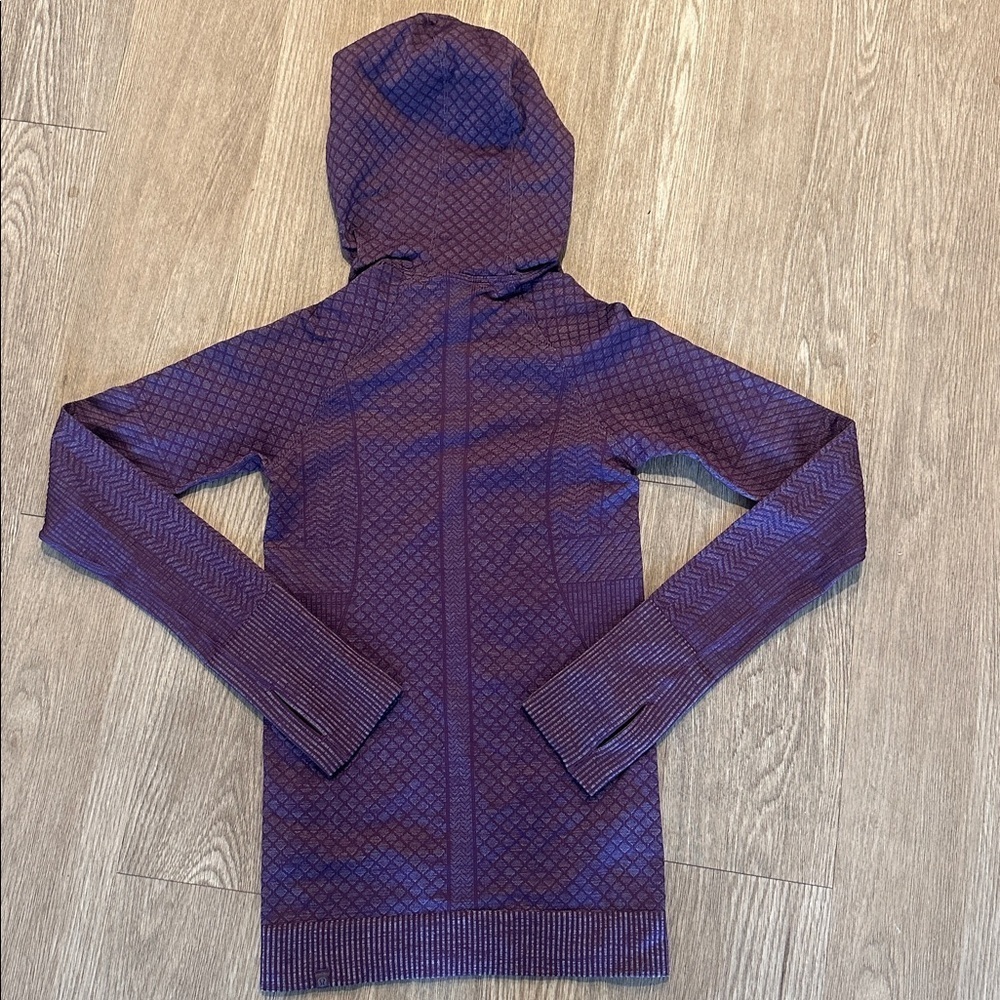 Lululemon Restless Long Sleeve Hoodie Running Top Size 4 - Picture 2 of 5